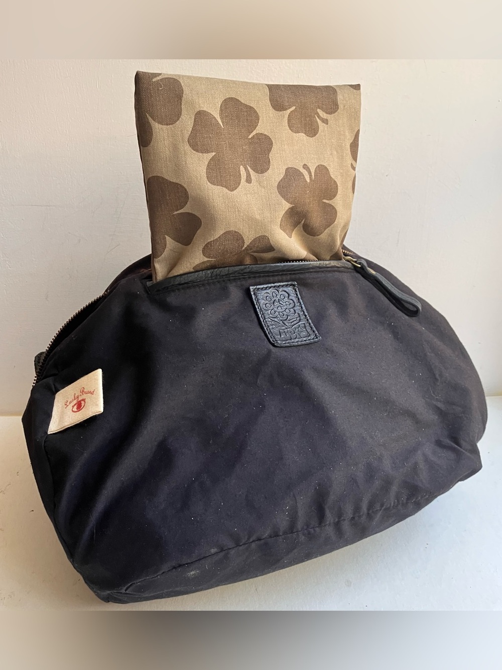 👜 Lucky Brand Purse Leather Velvet Paisley celestial Shoulder Bag Tote - Picture 5 of 6